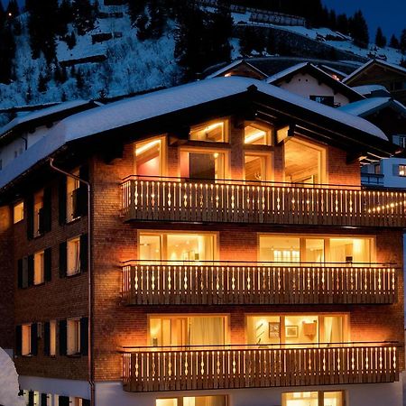 Haus Burgi - Angelika Walch Apartment Stuben am Arlberg Exterior foto